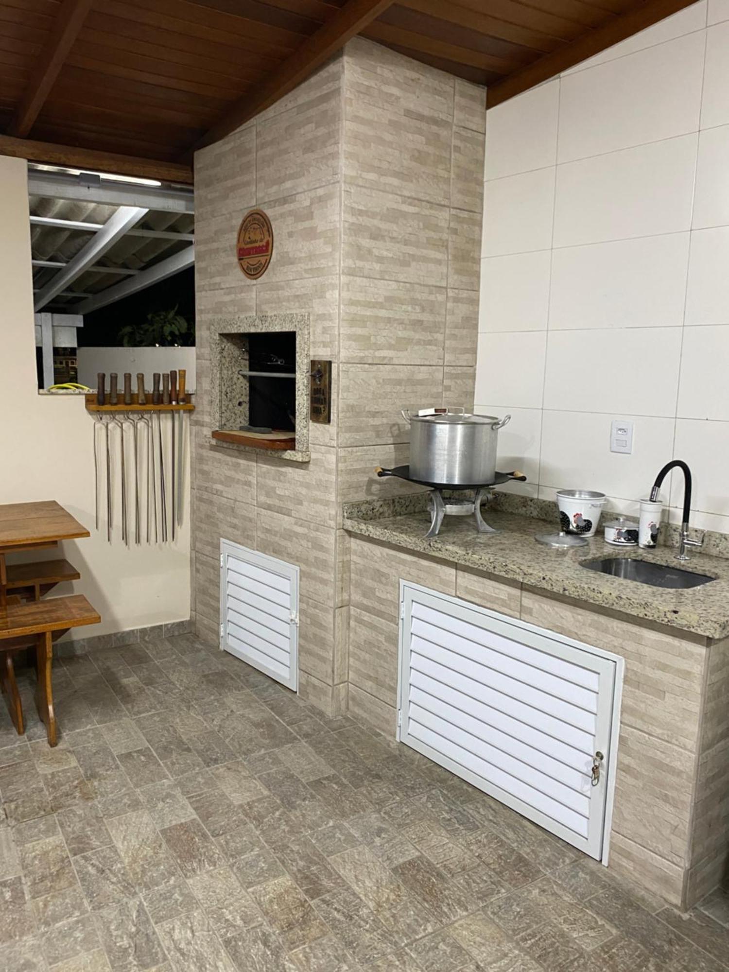 Casa 2 Quartos Na Armação Governador Celso Ramos
